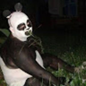 Meet your Posher, Eva